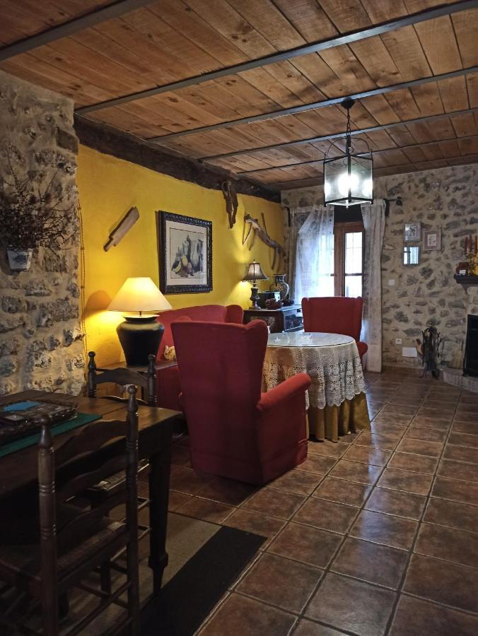 La Hueta Bajo Villa Orcera Luaran gambar